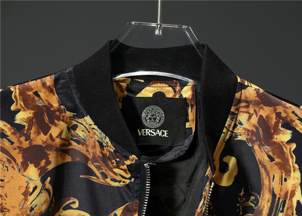 ブランドジャケット角部分ディテール